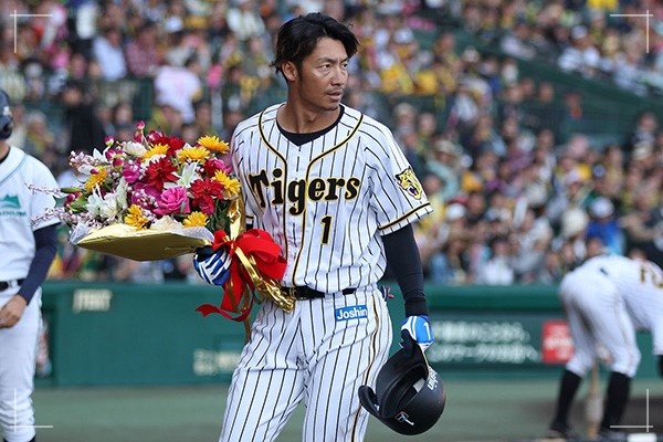 阪神タイガース、千葉ロッテマリーンズでプレーした元プロ野球選手の鳥谷敬